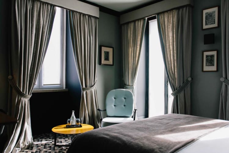 Classic Room bed